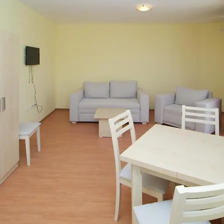 Anixi 3* Obzor