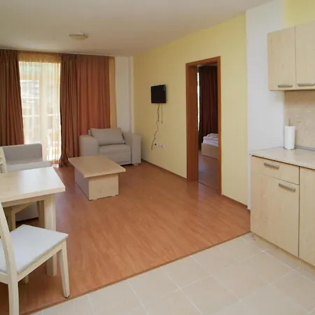 Anixi Aparthotel